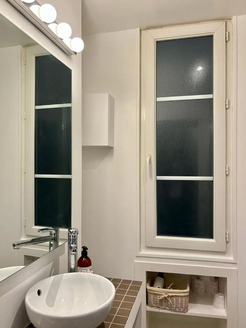 Cosy Appartement Montmartre Paris 0*,  France