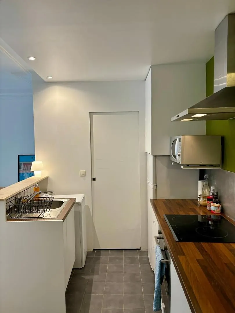 Cosy Appartement Montmartre Paris Apartment